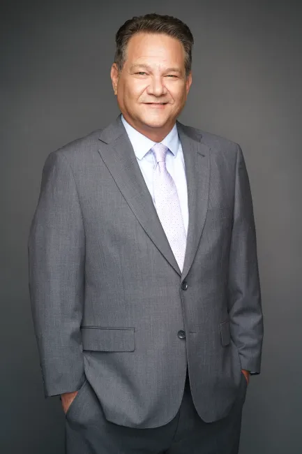 Eric Weiss headshot